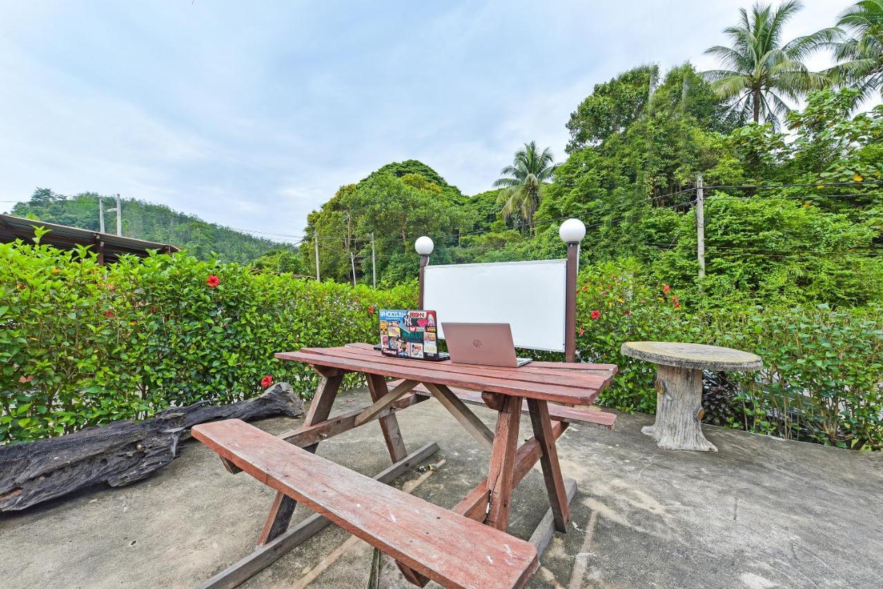 OYO 90618 D'tahan Motel Taman Negara Kuala Tahan Bagian luar foto