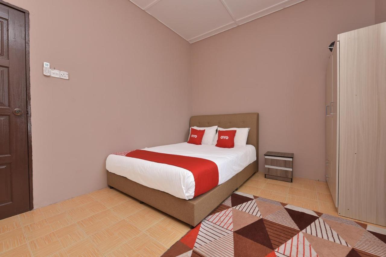 OYO 90618 D'tahan Motel Taman Negara Kuala Tahan Bagian luar foto