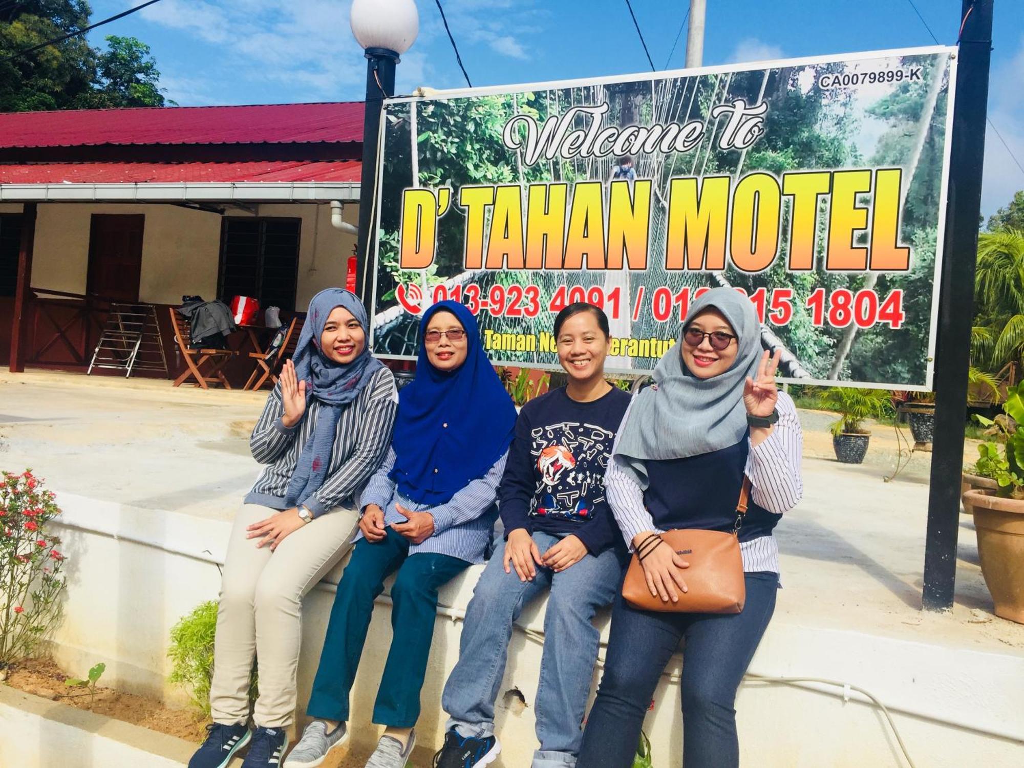 OYO 90618 D'tahan Motel Taman Negara Kuala Tahan Bagian luar foto